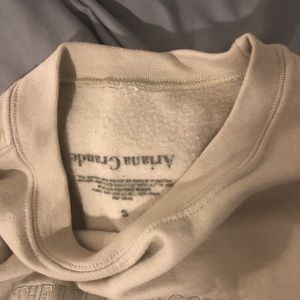 The light is coming crewneck Ariana grande